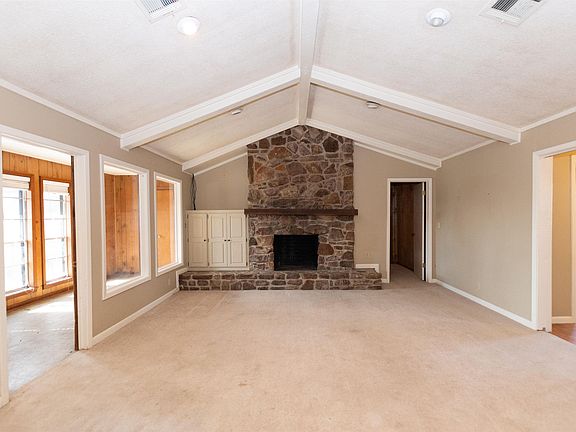 2nd image of 14532 Kilbourne Hwy