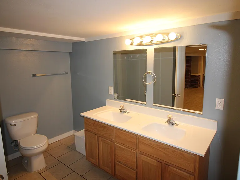 960 Dayton St SW #1 — Photo 13