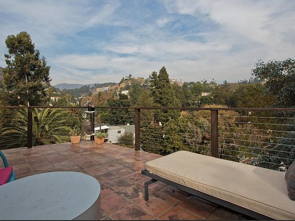4th image of 2138 N Cahuenga Blvd #2138