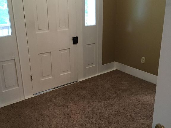 5th image of 810 N Madison St #3