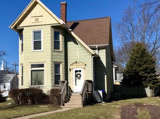 719 W Monroe St, Bloomington, IL