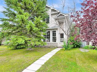 7097 Laguna Way NE, Calgary, AB T1Y7A7