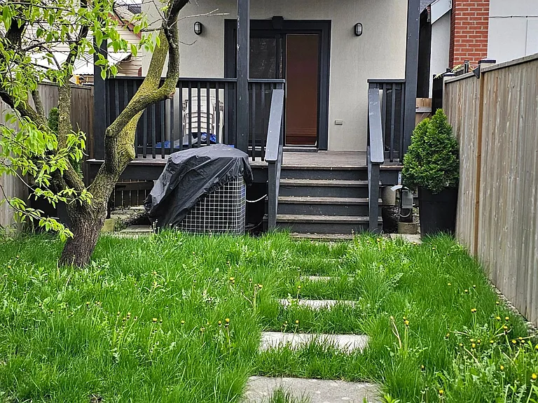 215A Chambers Ave — Photo 25