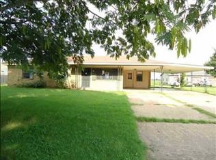 120 Park Dr W, Wynne, AR 72396