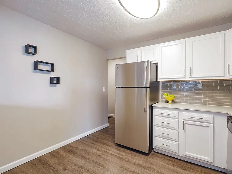 The Evalee Apartments — Photo 63