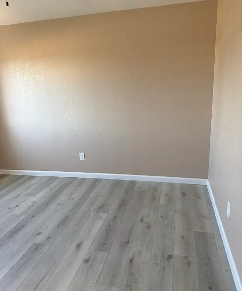 3430 E Redwood Rd — Photo 5