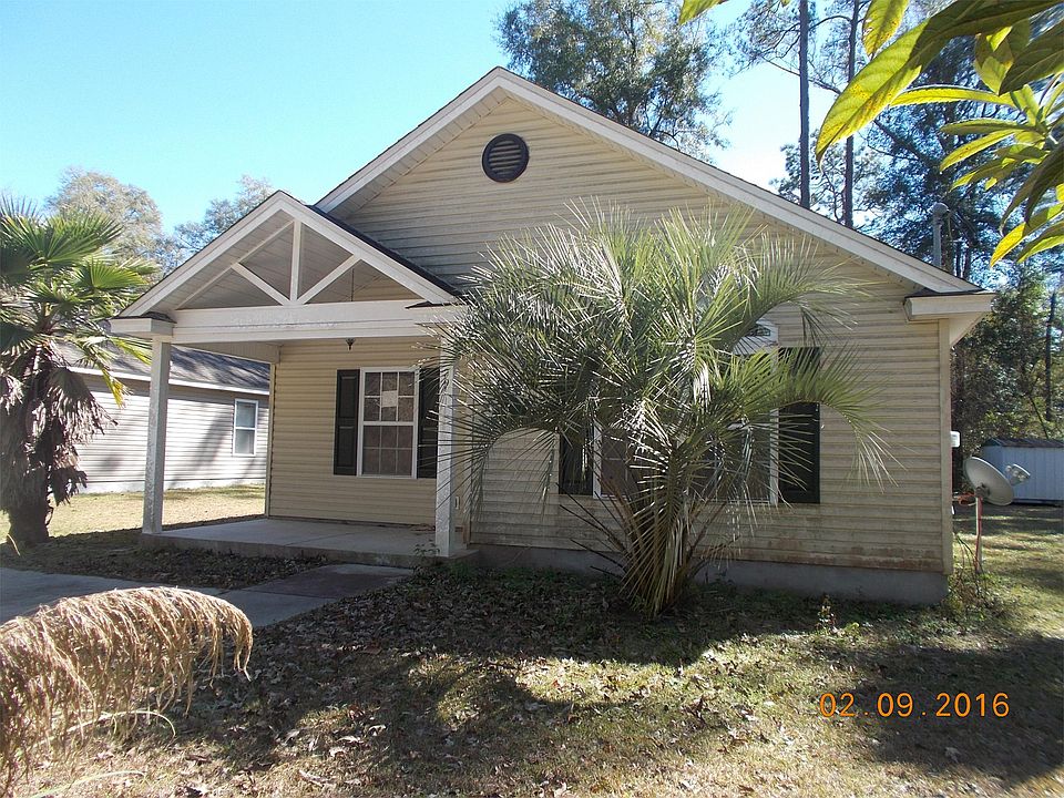 1st image of 29 Mohawk Trl