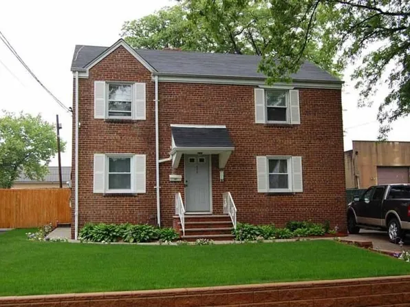 658 Willow Ave, Garwood, NJ 07027