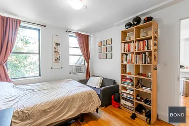 Rented by Bond New York