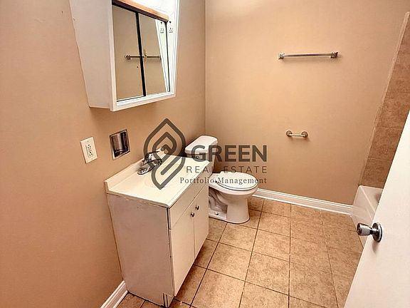 3rd image of 210 Tedmark Ct #2