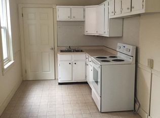 32 S Sterley St, Shillington, PA 19607