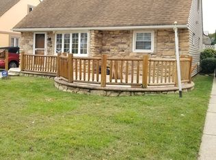 151-22 21st Ave, Whitestone, NY 11357