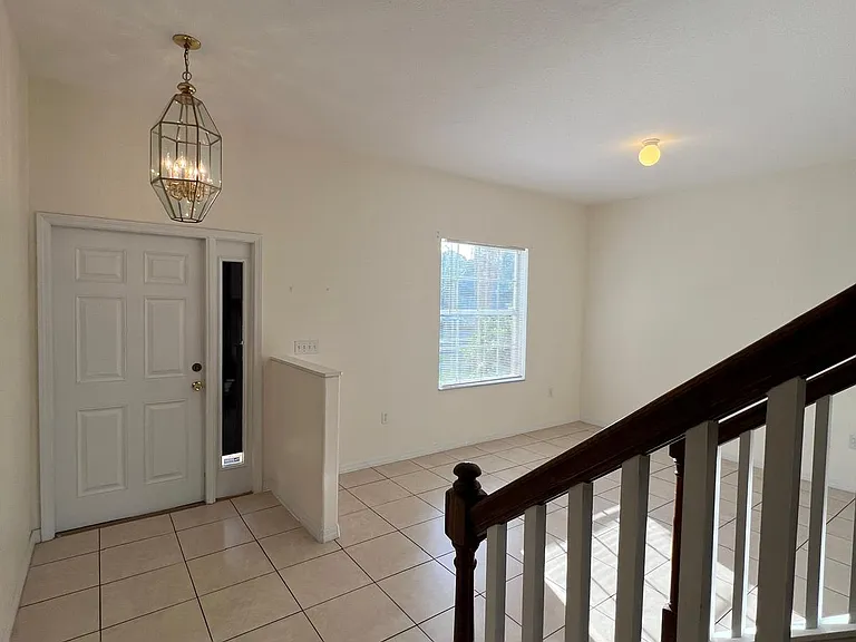 3986 Rollingsford Cir — Photo 9