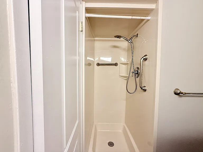 7350 Woodview St #3 — Photo 19