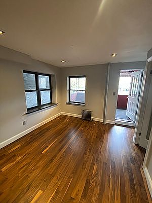 2nd image of 2327 1st Ave Frnt 1