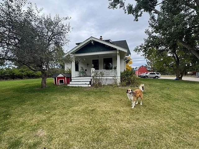 4 bed, 1689 sqft, $2,600 — Photo 1