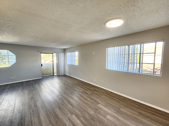5th image of 1558 W 206th St