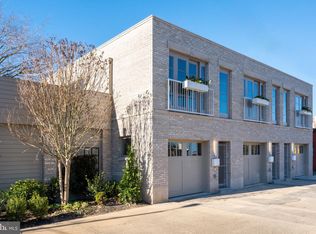 36 Kings Ct SE, Washington, DC 20003