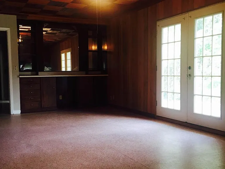 214 Circle Dr — Photo 8