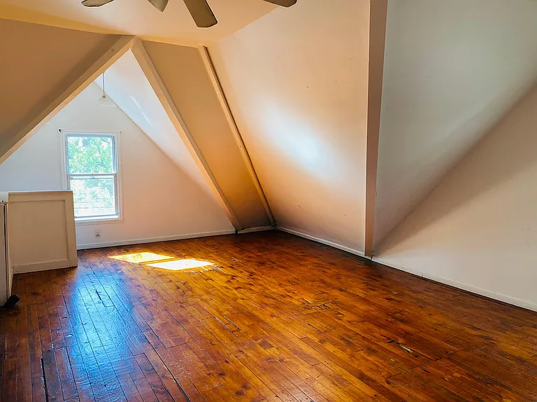 131 Rosedale St #2 — Photo 1