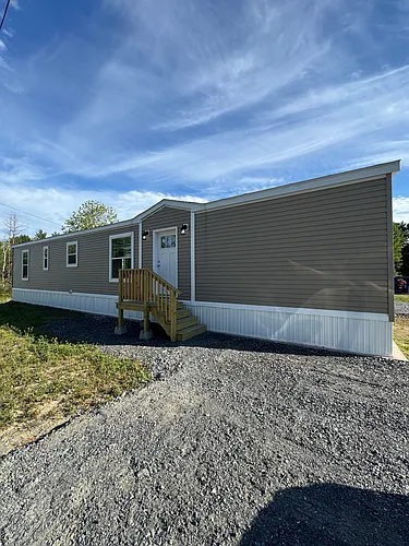 2 Valerie Ln Photo 1