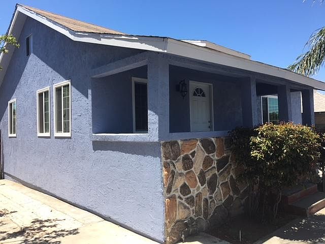 2nd image of 3115 Clay Ave