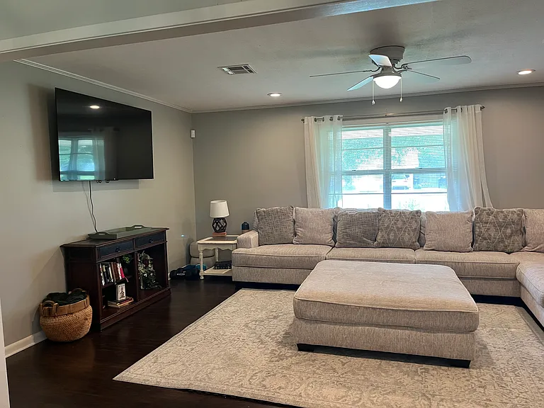 404 Island Dr — Photo 4