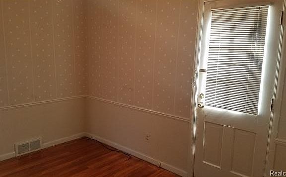4th image of 21216 Hunt Club Dr
