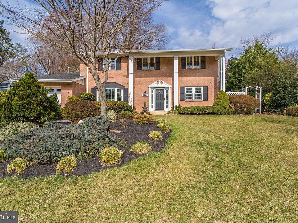 1st image of 5247 Pommeroy Dr