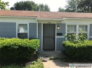 745 Saint Norbert Dr, Cahokia, IL