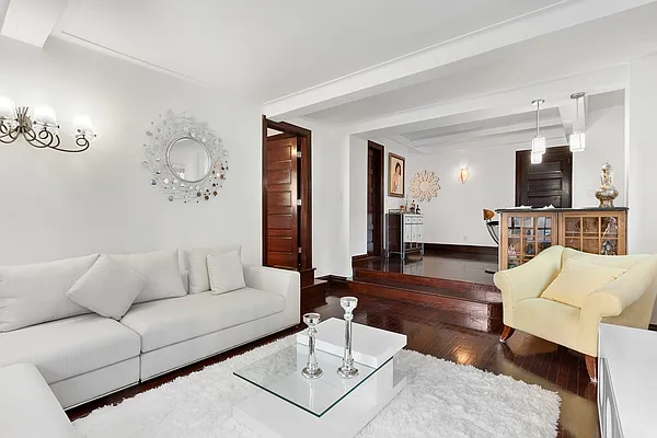 Sold by City Connections Realty | media 4