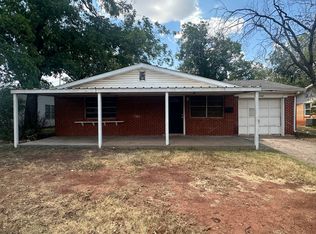 1942 N Mockingbird Ln, Abilene, TX 79603