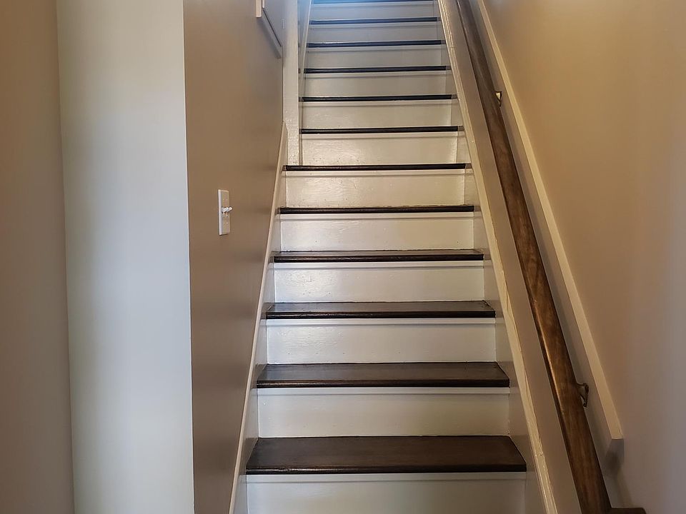 Entrance from front foyer