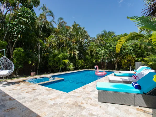 126 SE 3rd Ave, Dania Beach, FL 33004