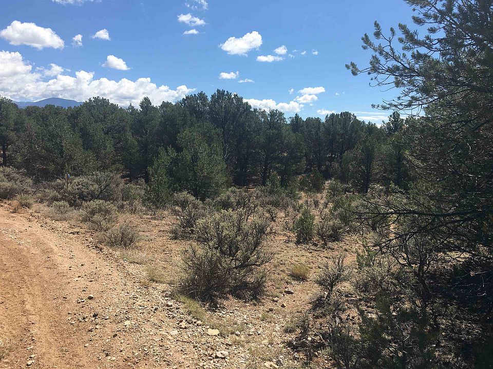 TRACT Spanish Peaks Rd Arroyo Hondo, NM, 87513 Apartments for Rent