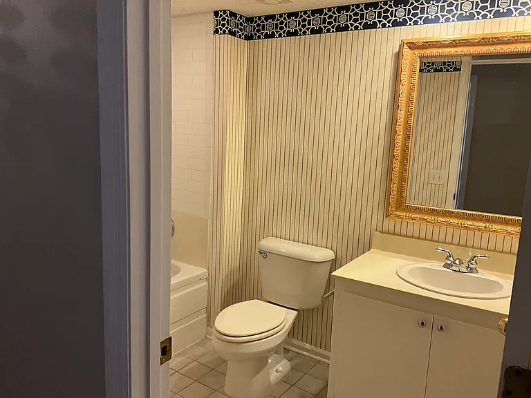 459 Mall Blvd #A — Photo 31