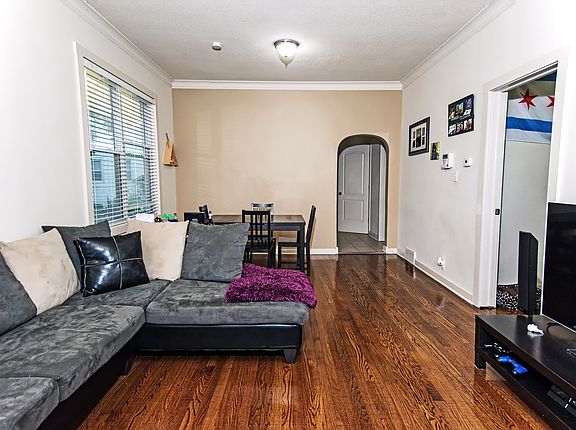 5th image of 612 S 23rd Ave