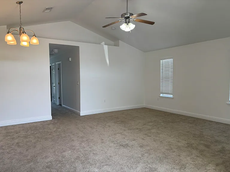 3326 Golden Rain Dr — Photo 4