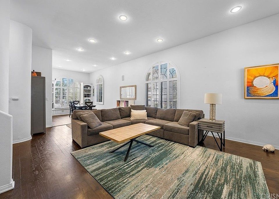 Landmark Villas 14234 Dickens St Sherman Oaks CA Zillow