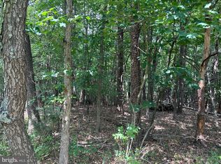 258 Stuart Dr, Basye, VA 22810