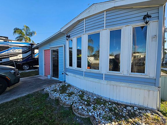 3rd image of 15175 Stringfellow Rd #134