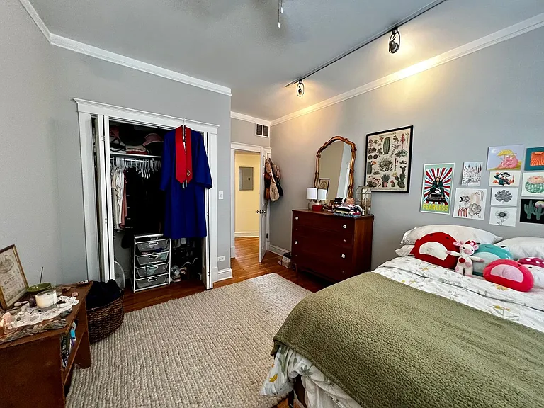 2315 W Eastwood Ave #3E — Photo 8
