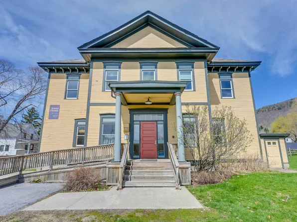 14 School Street, Bristol, VT 05443