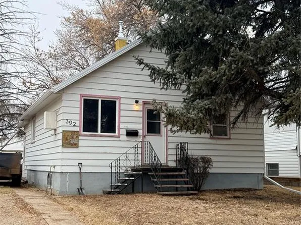 392 9th AVENUE NW, Swift Current, SK S9H 1A9
