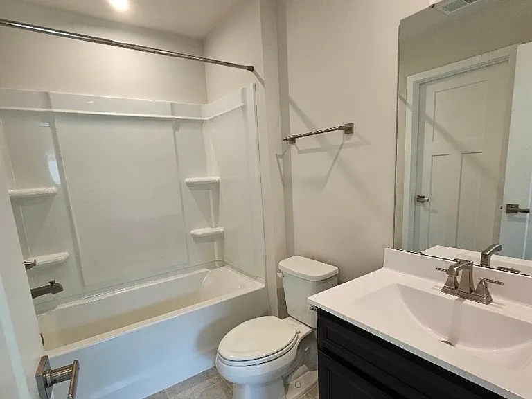 303 Golan Cir #B — Photo 33