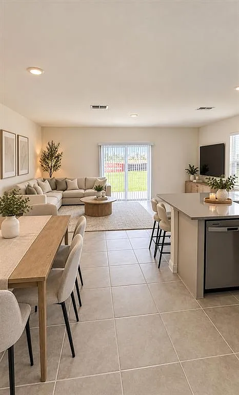 3 bed, 2.5 bath, 1488 sqft, $2,100 — Photo 3