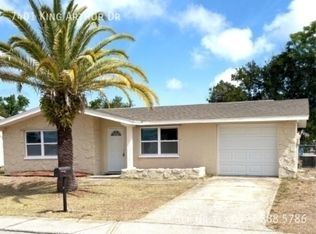 7401 King Arthur Dr, Port Richey, FL 34668