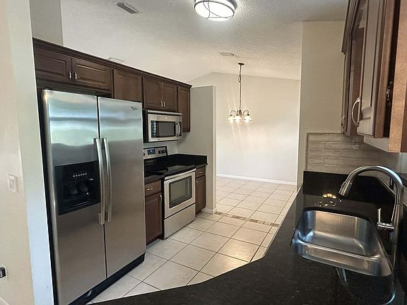 3rd image of 166 SW Andover Court