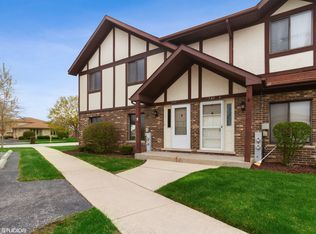 16230 85th Ave APT 1, Tinley Park, IL 60487