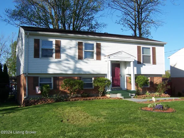 1081 Summitt Dr, Louisville, KY 40229